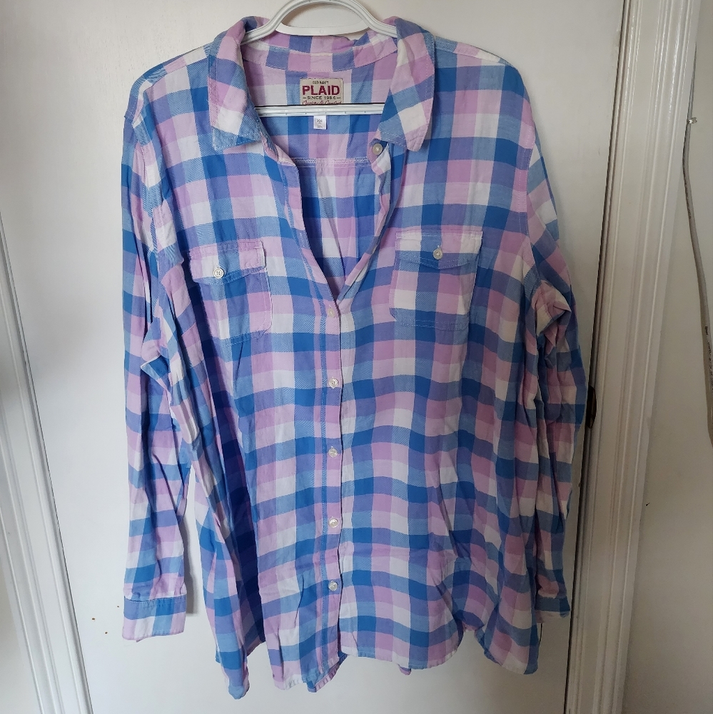 Women's Old Navy purple and blue plaid button down top XXL